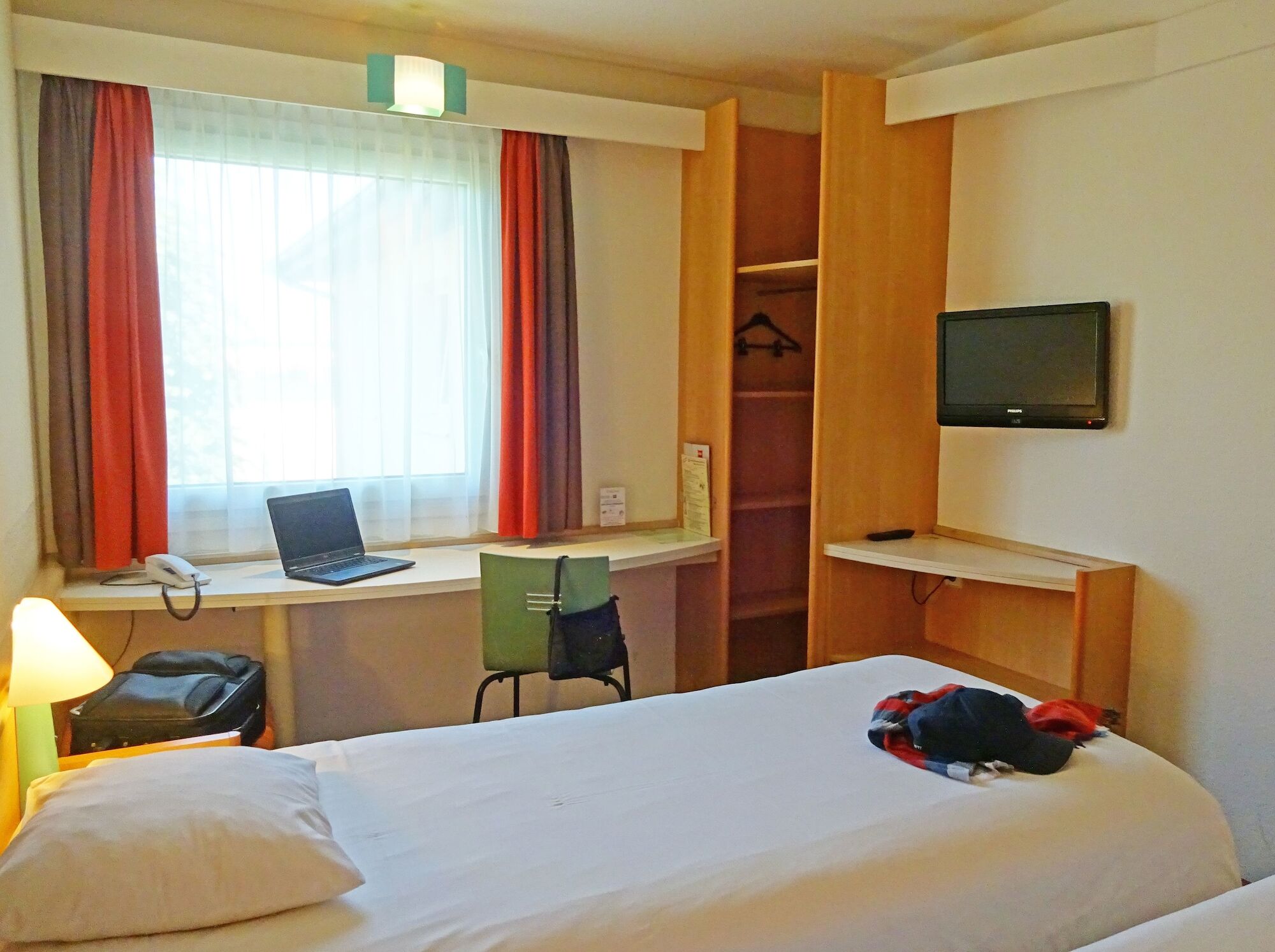 Ibis Koeln Frechen Hotel Exterior foto